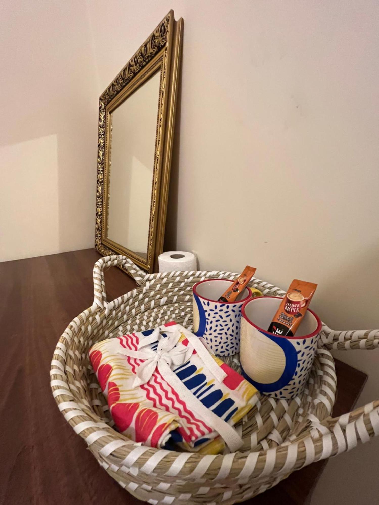 Lovely Room Within 5 Mins Walk To Stoke Train Station With Double And Single Room エクステリア 写真